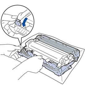 Tonercartridge uit de drumeenheid halen