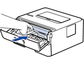 Reinstallare la cartuccia toner e il gruppo tamburo nella macchina