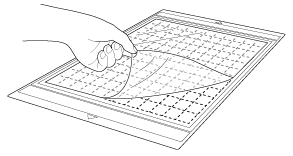 保護シートをはがす